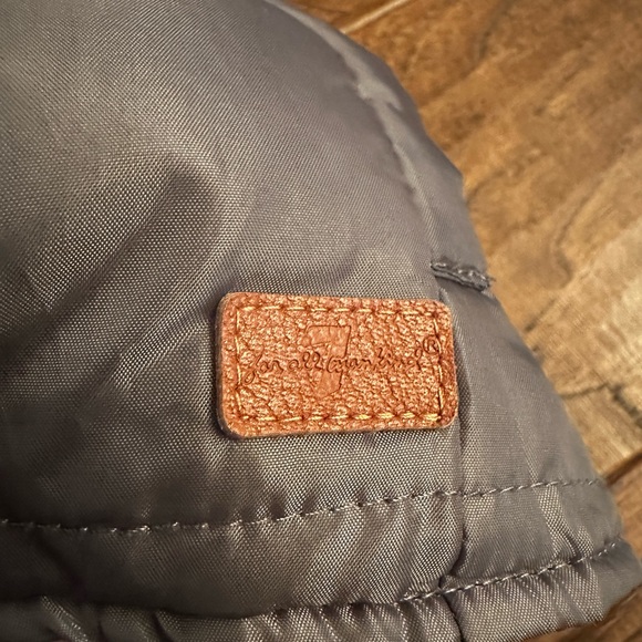 7 for All Mankind Puffer Vest - Picture 3 of 4